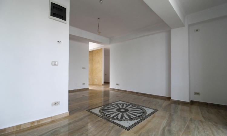 2 Rooms | Luxury finishes | 18sqm Terrace