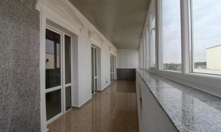 2 Rooms | Luxury finishes | 18sqm Terrace