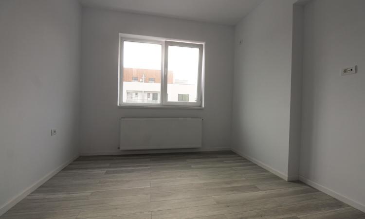 Lac Straulesti 2 rooms with own yard