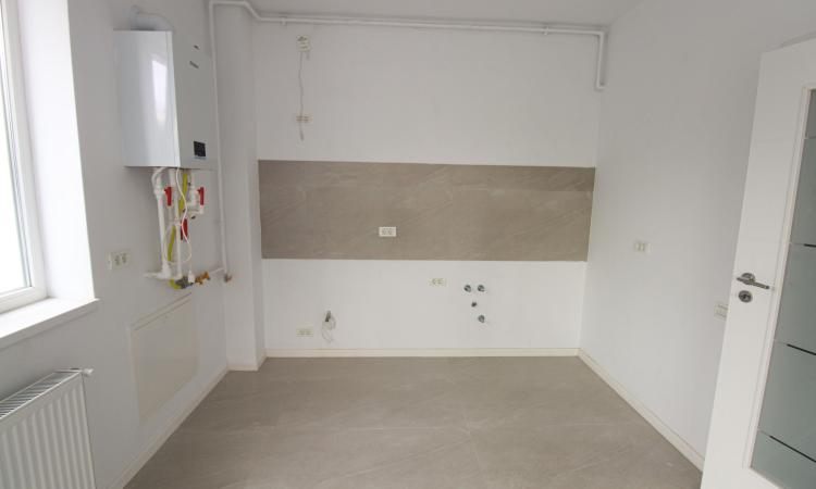 Lac Straulesti 2 rooms with own yard