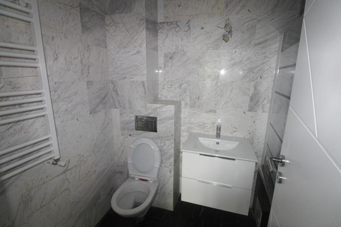 Lac Straulesti 2 rooms with own yard