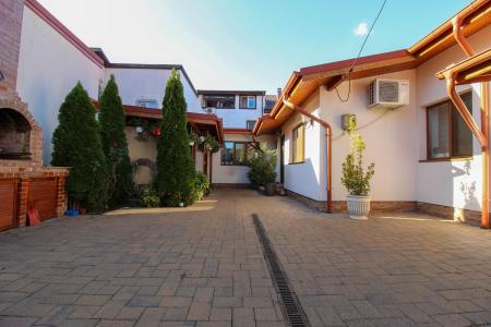 4 Rooms | 2 Bathrooms | Garage | Bucurestii Noi Area