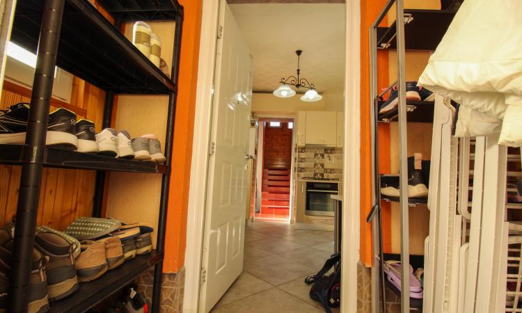 5 Rooms | 2 Bathrooms | Jiului Metro Station | Bucurestii Noi