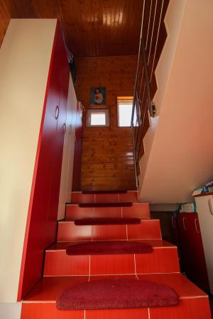 5 Rooms | 2 Bathrooms | Jiului Metro Station | Bucurestii Noi