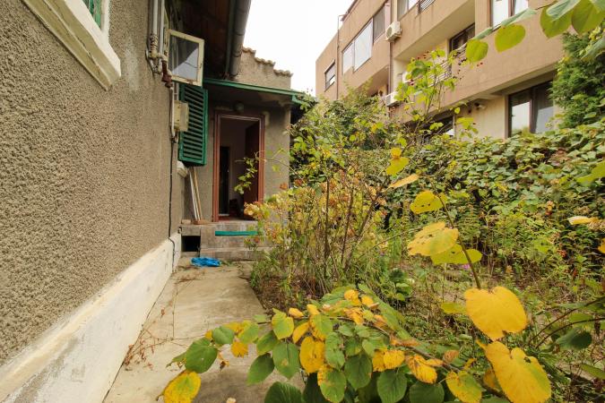 400 sqm land |  2 Rooms | Ideal Investment | Damaroia | Bucurestii Noi