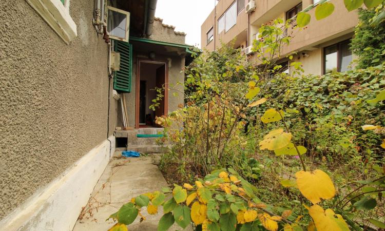 400 sqm land | 2 Rooms | Ideal Investment | Damaroia | Bucurestii Noi