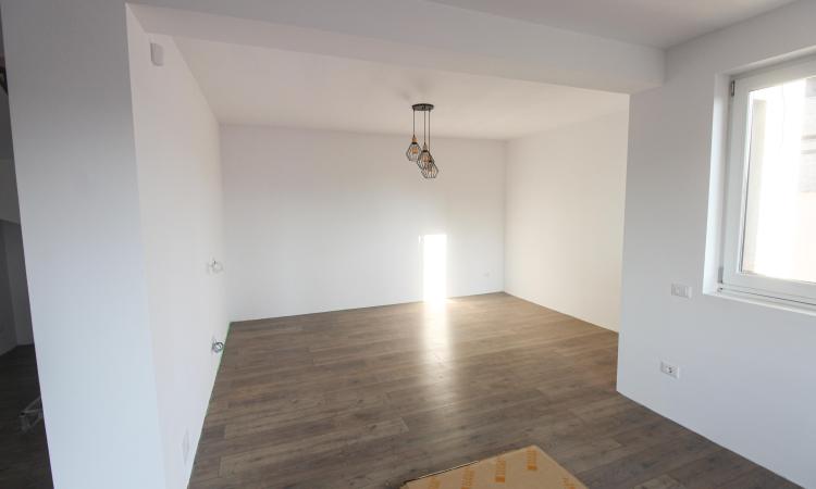 Duplex 2022 - Mogosoaia- 5 camere
