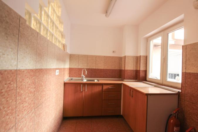 Inchiriere duplex spatios- central- zona Fainari-Stefan cel Mare