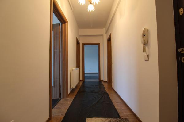 2 camere Parter Inalt | Loc parcare subteran | Curte | Damaroaia| Bucurestii Noi