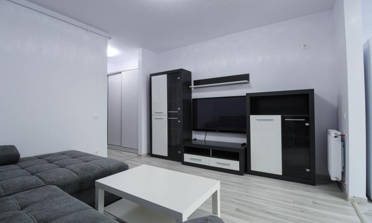 Garsoniera cu gradina 20mp-PRIMA ÎNCHIRIERE-Auchan Titan -Parcul Teilor