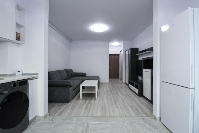 Garsoniera cu gradina 20mp-PRIMA ÎNCHIRIERE-Auchan Titan -Parcul Teilor