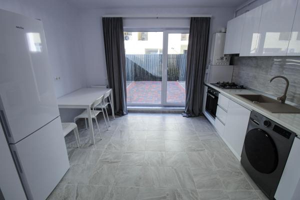 Garsoniera cu gradina 20mp-PRIMA ÎNCHIRIERE-Auchan Titan -Parcul Teilor