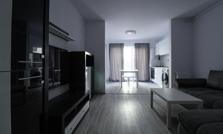 Garsoniera cu gradina 20mp-PRIMA ÎNCHIRIERE-Auchan Titan -Parcul Teilor