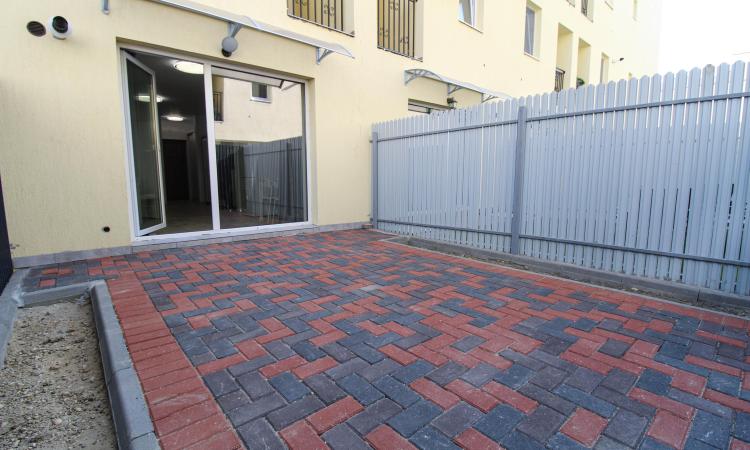 Garsoniera cu gradina 20mp-PRIMA ÎNCHIRIERE-Auchan Titan -Parcul Teilor