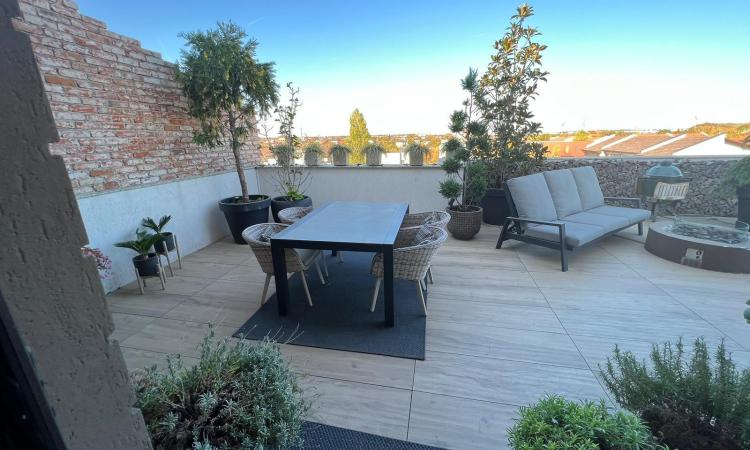 Apartament 3 camere + Dressing stil Penthouse / Terasa 94 mp