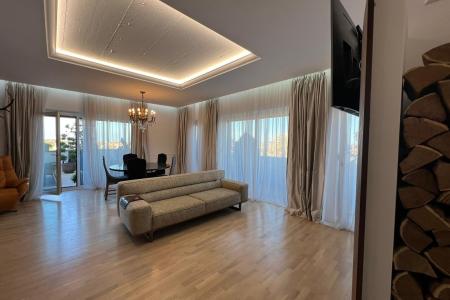 Apartament 3 camere + Dressing stil Penthouse / Terasa 94 mp