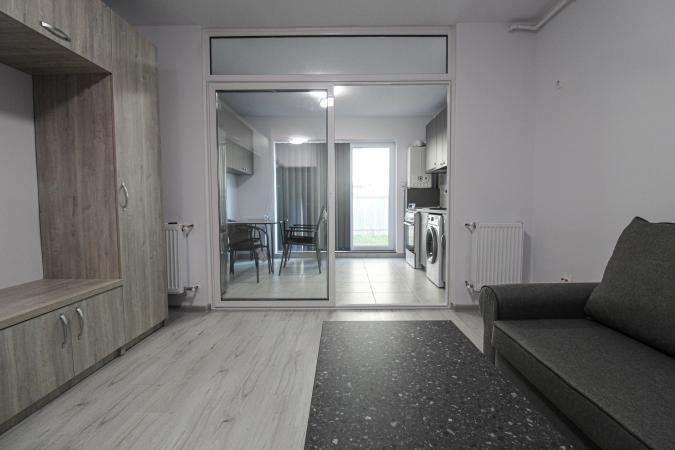 Garsoniera cu gradina 20mp-PRIMA ÎNCHIRIERE-Auchan Titan -Parcul Teilor