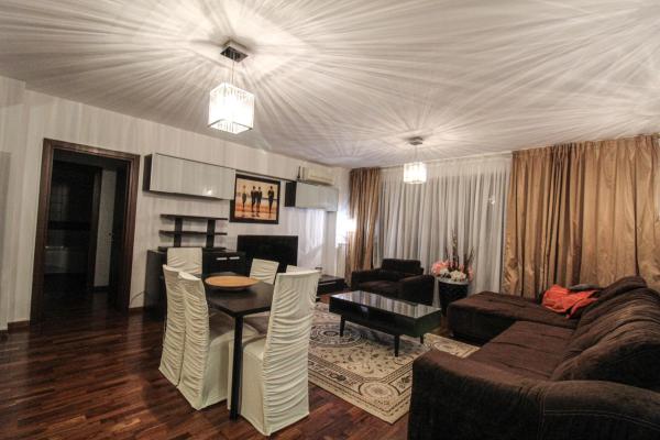 Chirie 4 camere- Central Park- Stefan cel Mare