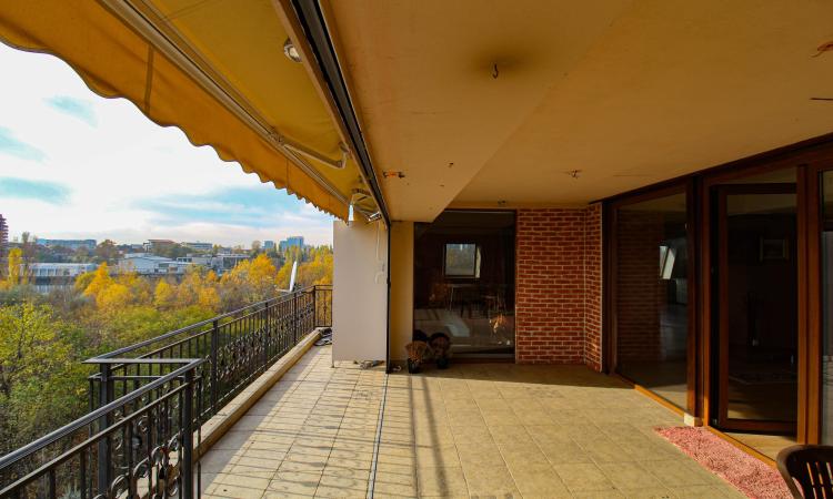 | Penthouse 316 MP | 32 MP TERASĂ | Lacul Tei | ZONĂ LINIȘTITĂ |