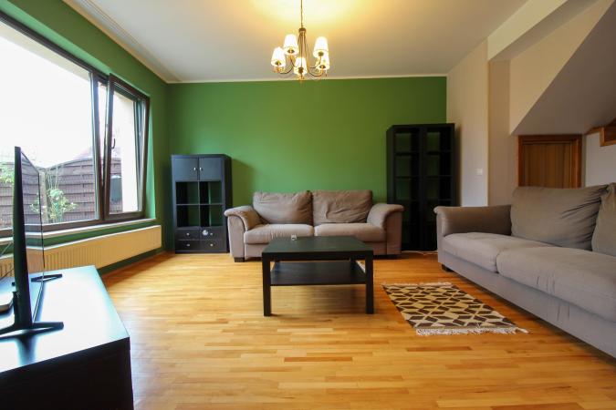Vila 4 Camere | 163mp utili | Curte 263mp | Sisesti | Vatra Noua | Renovata 2022