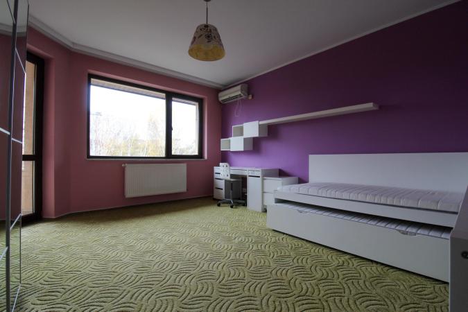 Vila 4 Camere | 163mp utili | Curte 263mp | Sisesti | Vatra Noua | Renovata 2022