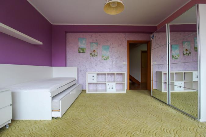 Vila 4 Camere | 163mp utili | Curte 263mp | Sisesti | Vatra Noua | Renovata 2022