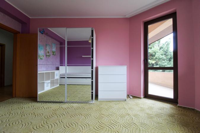 Vila 4 Camere | 163mp utili | Curte 263mp | Sisesti | Vatra Noua | Renovata 2022