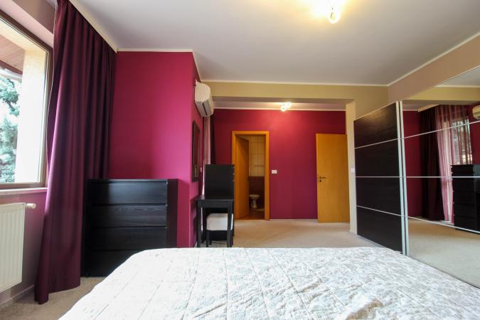 Vila 4 Camere | 163mp utili | Curte 263mp | Sisesti | Vatra Noua | Renovata 2022