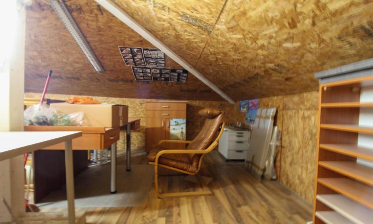 Vila 4 Camere | 163mp utili | Curte 263mp | Sisesti | Vatra Noua | Renovata 2022