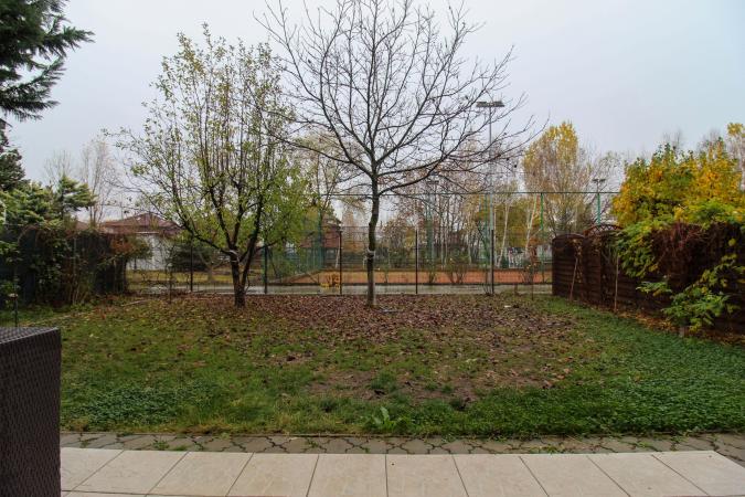Vila 4 Camere | 163mp utili | Curte 263mp | Sisesti | Vatra Noua | Renovata 2022