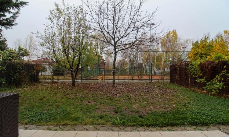 Vila 4 Camere | 163mp utili | Curte 263mp | Sisesti | Vatra Noua | Renovata 2022