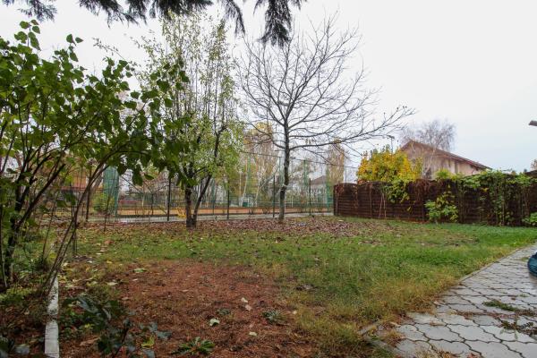 Vila 4 Camere | 163mp utili | Curte 263mp | Sisesti | Vatra Noua | Renovata 2022