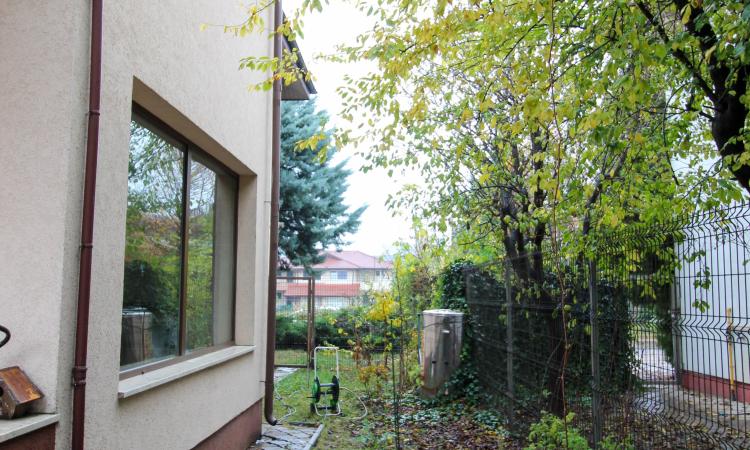 Vila 4 Camere | 163mp utili | Curte 263mp | Sisesti | Vatra Noua | Renovata 2022