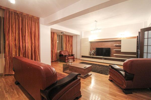 Inchiriere apartament 3 camere-Stefan cel Mare-Obor-spatios si modern
