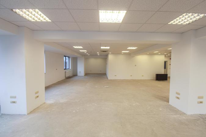 Spatii comerciale - 3 etaje- 318 mpu/etaj - Baneasa - Cartierul Francez