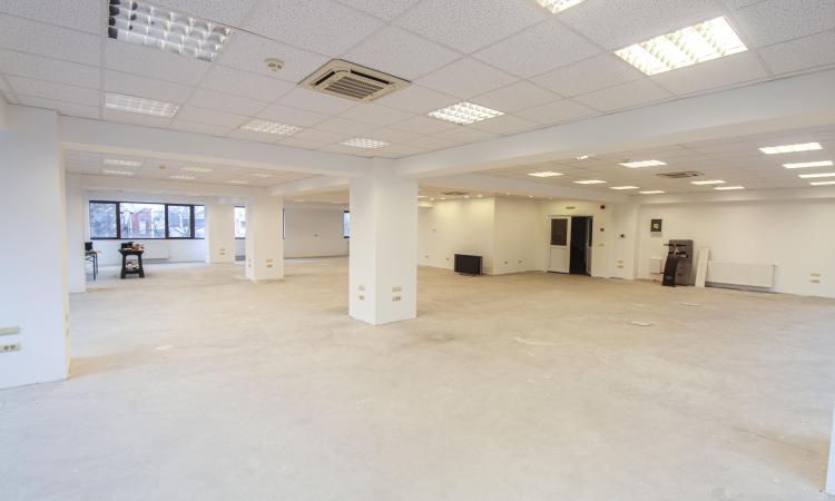 Spatii comerciale - 3 etaje- 318 mpu/etaj - Baneasa - Cartierul Francez
