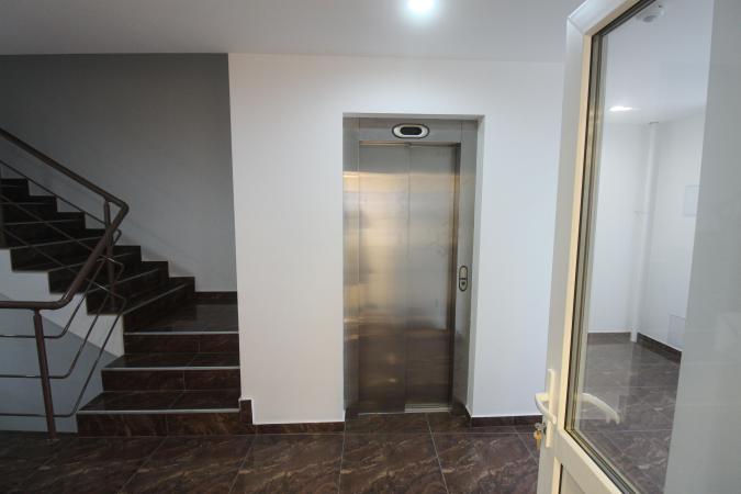 Spatii comerciale - 3 etaje- 318 mpu/etaj - Baneasa - Cartierul Francez