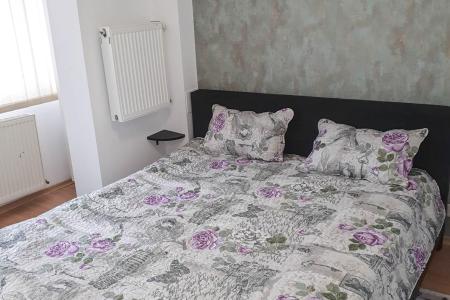 Inchiriere 2 camere- Victoriei- zona centrala-intretinere mica