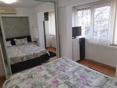 Inchiriere 2 camere- Victoriei- zona centrala-intretinere mica
