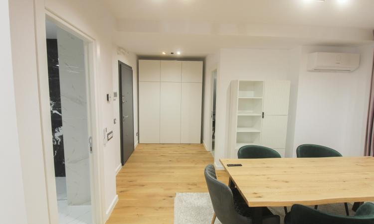 3 camere lux - Sunset Lake- Straulesti