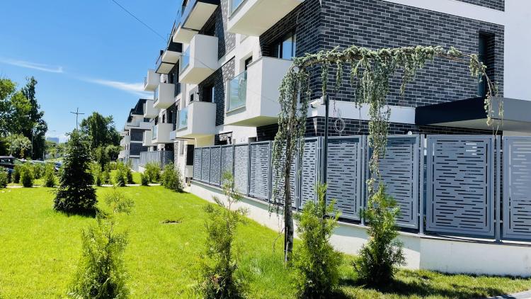 3 camere lux - Sunset Lake- Straulesti