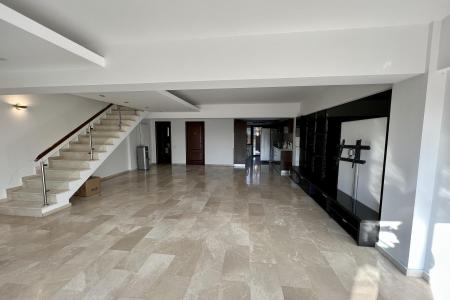 Vila Tip Duplex de Inchiriat in zona Pipera