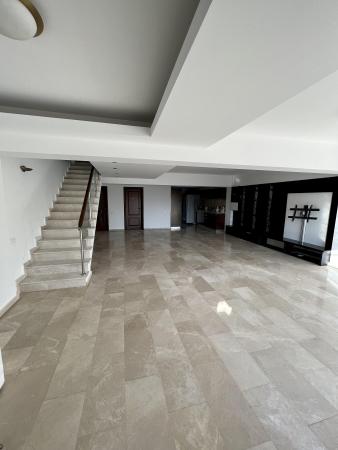Vila Tip Duplex de Inchiriat in zona Pipera