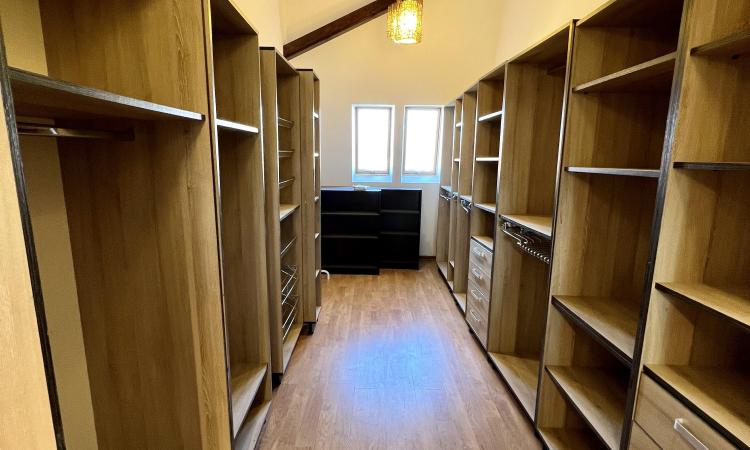 Vila Tip Duplex de Inchiriat in zona Pipera