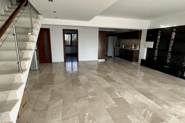 Vila Tip Duplex de Inchiriat in zona Pipera