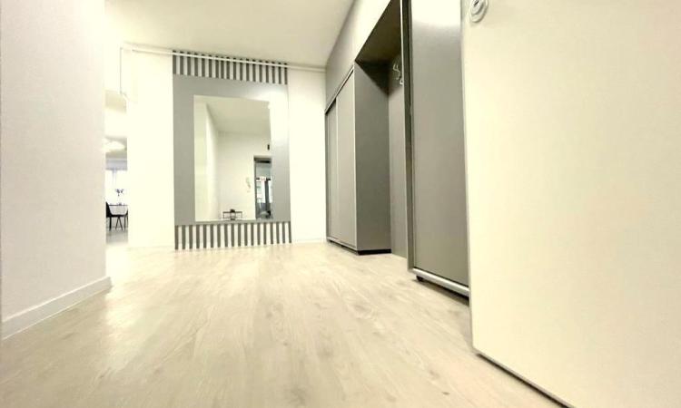 Apartament cu 2 Camere in zona Pipera