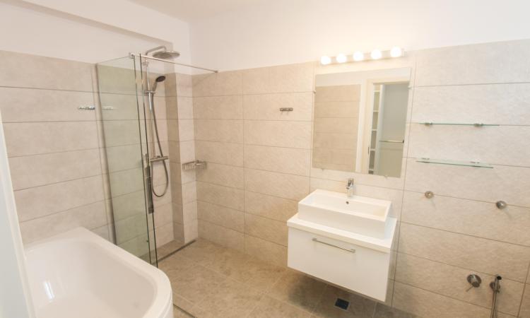 Casa spatioasa -Prima inchiriere- Baneasa - Henri Coanda