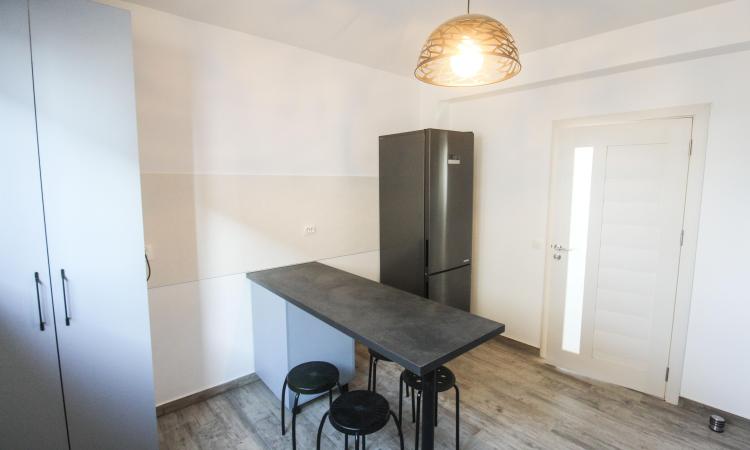Casa spatioasa -Prima inchiriere- Baneasa - Henri Coanda