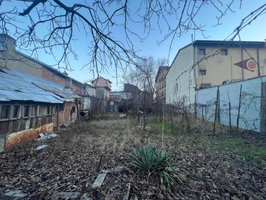 Teren constructie 636 mp - Casa demolabila- Zona Bucurestii Noi- Langa Lac-