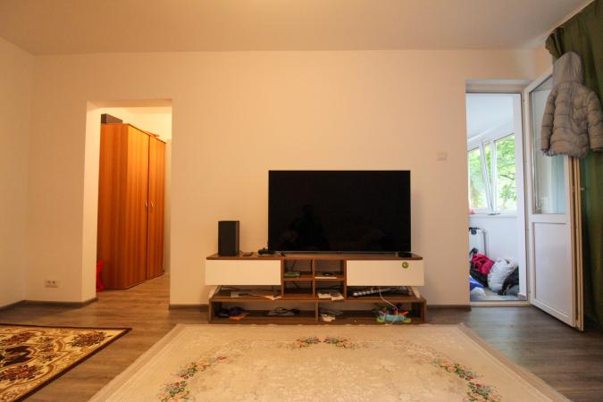 2 Camere | Renovat 2022 | 2 min de metrou si Parc Bazilescu | Bucurestii Noi